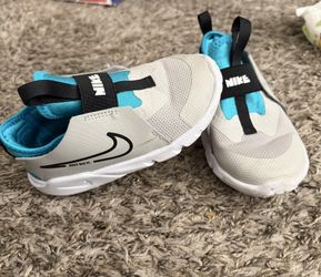 Toddler Nike size 10C