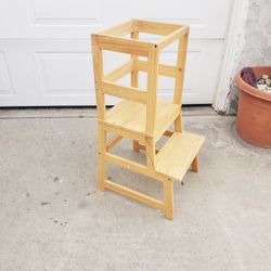 Kids Step Stool With Safety Rails 