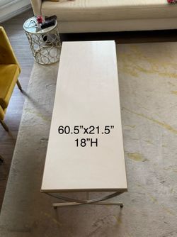 Beautiful marble side table or coffee living rm table