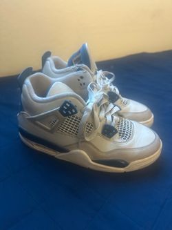 Boys shoes