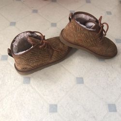 UGG RASTA/rainbow Stitch 