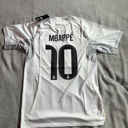 REAL MADRID MBAPPE 25/26 HOME JERSEY ⚪️