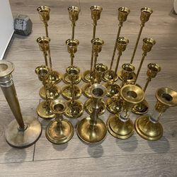 Gold_color_candle_holders