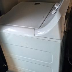 Hot Point Washer Dryer READ INFO