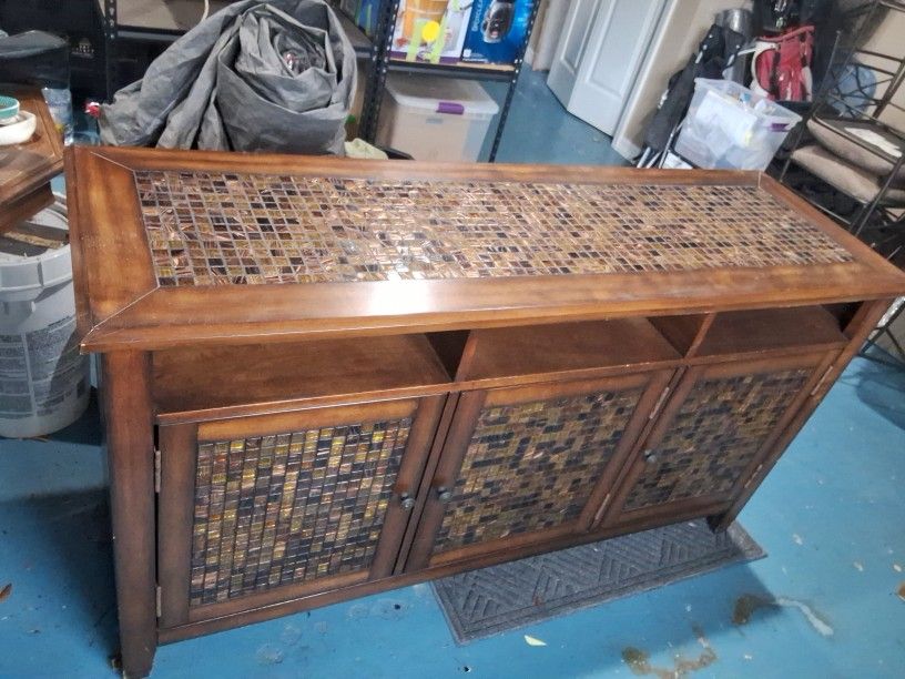 Hard Wood Cabinet 