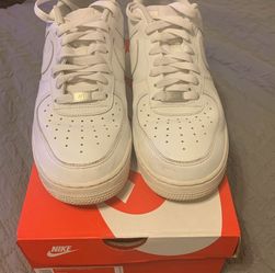Nike Air Force 1