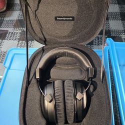 Beyerdynamic T1 3rd Gen Professional Headphones