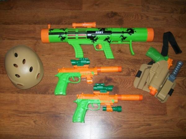 Army toy guns