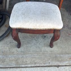 Queen Anne little sturdy  Stool Perfect Condition 