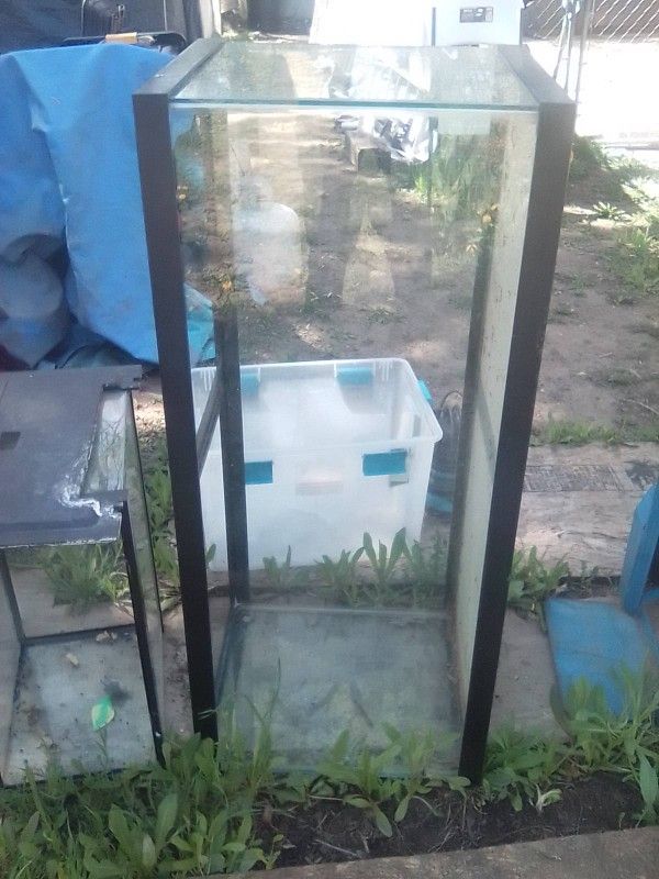 75 Gallon Reptile Tank