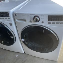 Lg Washer And Dryer Set 