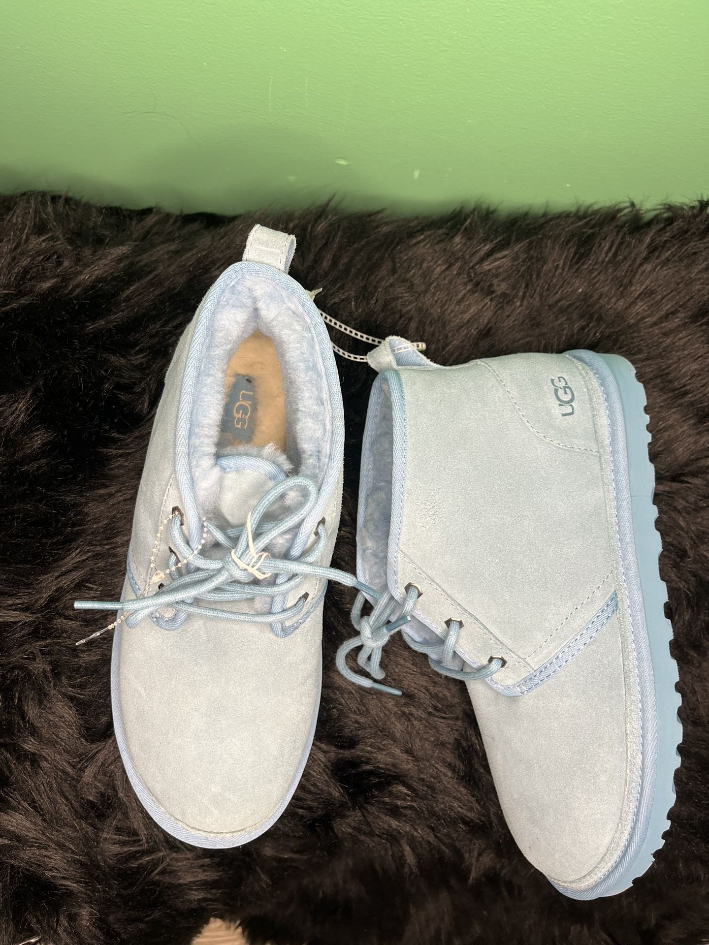UGG UGG Mens Blue Neumel Suede Lace Up Round Toe Chukka Boot S