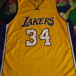 LAKERS JERSEY SIZE MEDIUM ADULT