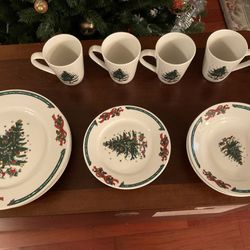 Vintage Century Christmas China 16 Piece Porcelain Set Great Very Merry