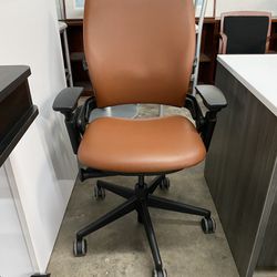 Steelcase Leap V2 Ergonomic Office Chair 