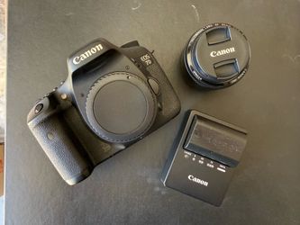 Canon 7D Mark I w/ 50 mm 1.8 Lens
