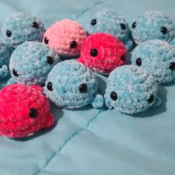 Crochet whales