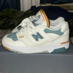 New Balance Size 9