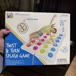 Twist and Turn Slash Game