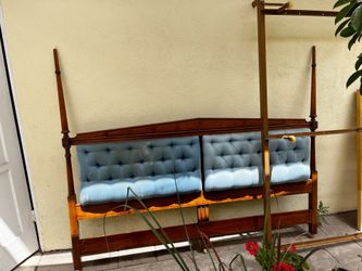 King Size Wood Headboard with Tufted Upholstery – Vintage Style