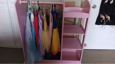 Pink Kids Closet