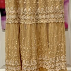 Beautiful Soft Laze Skirt - Woman Size 8