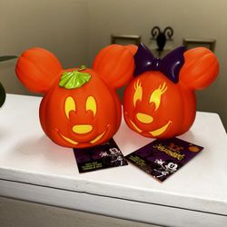 Small Mickey And Minnie Light Up pumpkins