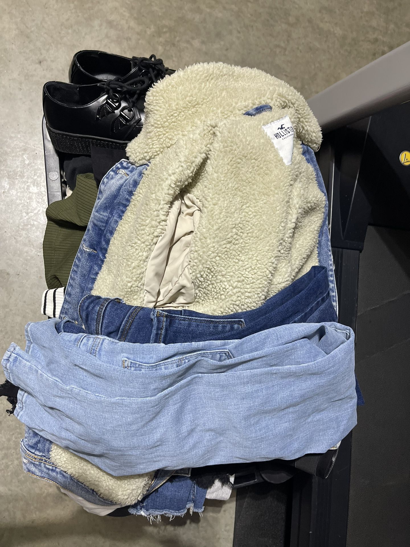 Random Women’s Clothes | Large Tote