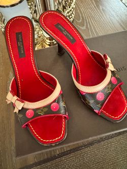 Louis Vuitton Women’s Heels Size 35 1/2