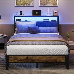 full size metal bed frame ( no matress) 