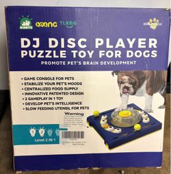 DJ DISC PLAYER PUZZLE TOY FOR DOGS - NEW