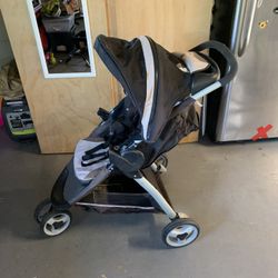 Stroller 