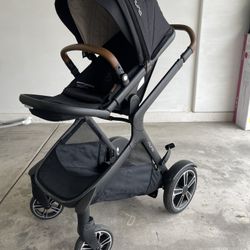 Nuna DEMI Next Double Stroller - Caviar 
