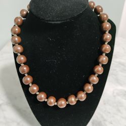 Vintage Brown Bead Necklace 