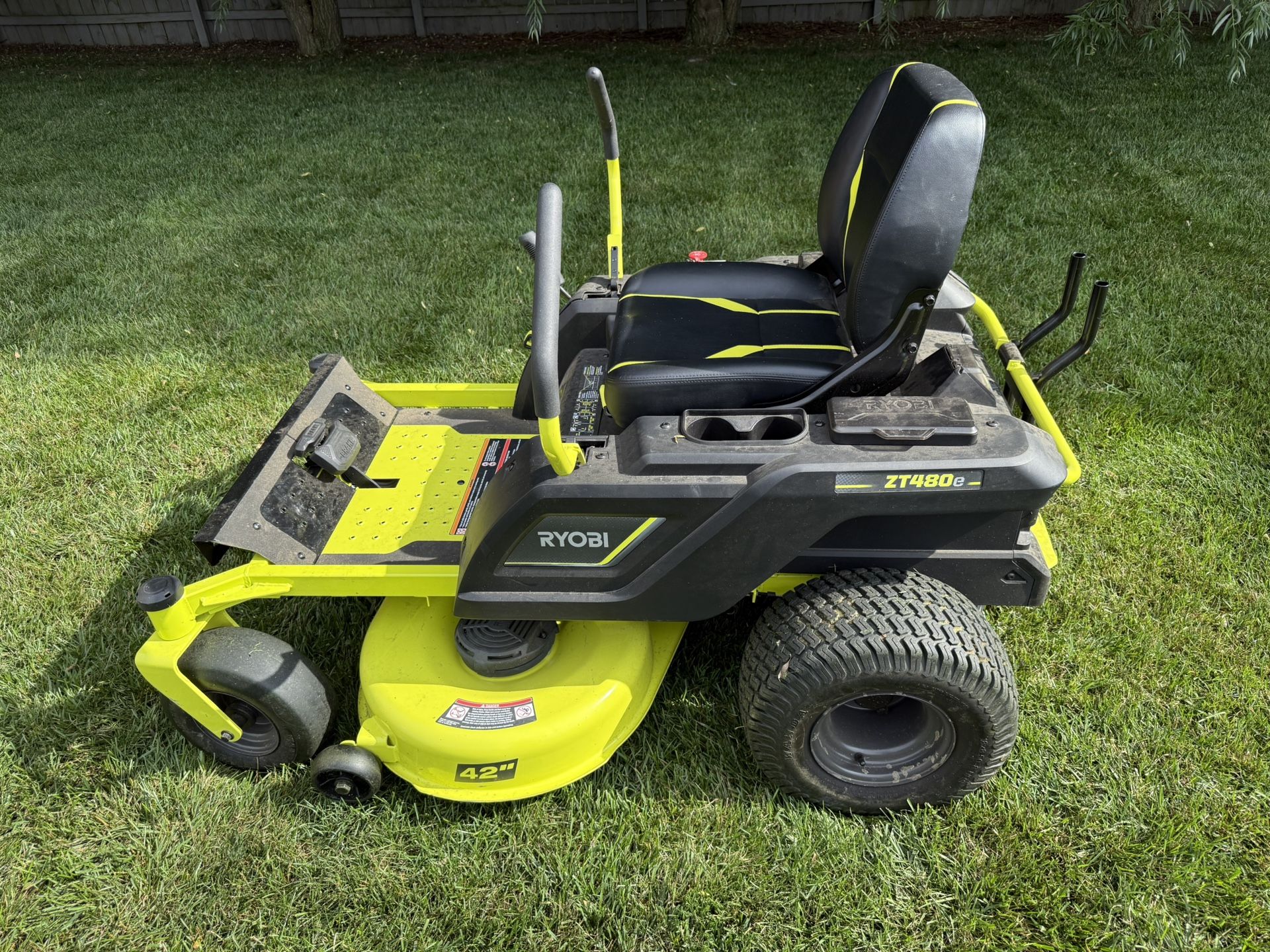 Ryobi ZT480e Zero Turn Mower
