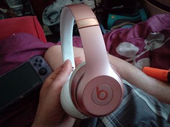 Beats headphones solo 3