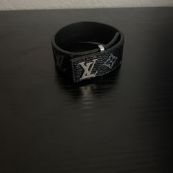 LV bracelet