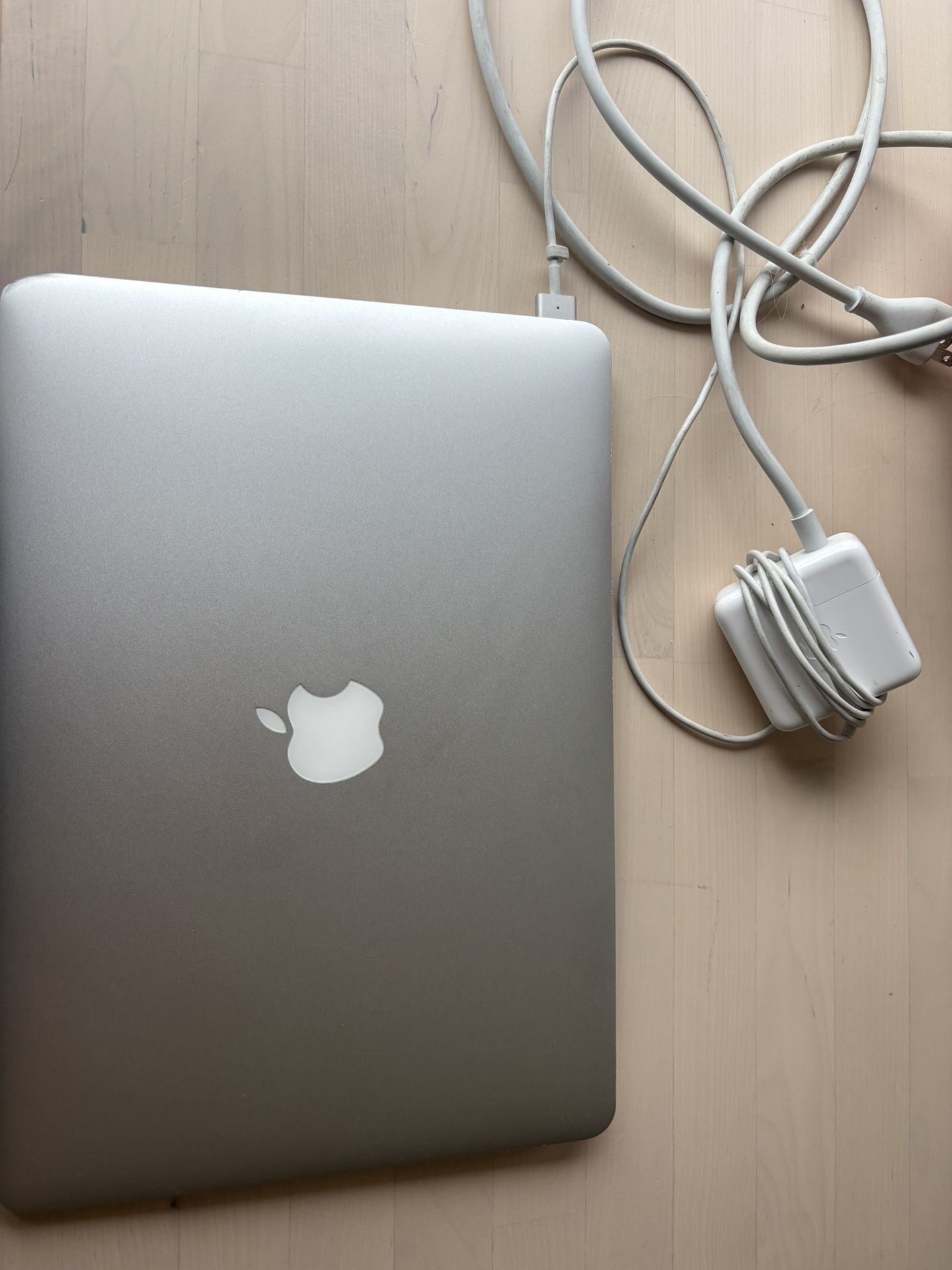MacBookAir 2017 13 Inch Refurbished