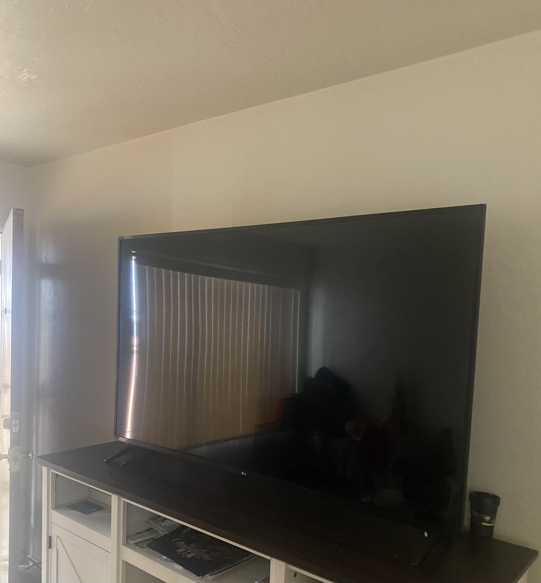 LG 55” Inch Tv