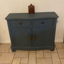 Solid Wood Chest Dresser 