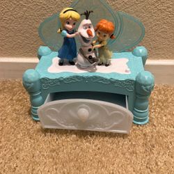 Frozen Music Box