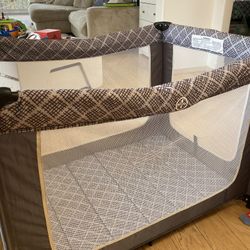 Portable Playpen 
