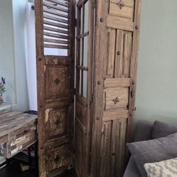 Decorative Rustic Antique 7th Wooden Bifold Divider