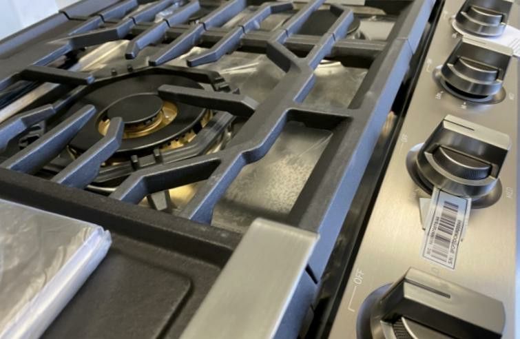 Samsung 30in / 36in Cooktops Gas Open Box up to 50% off MSRP