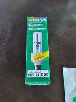 Sylvania Dulux 23W Compact Fluorescent Bulb