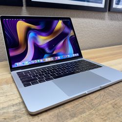 2019 13” MacBook Pro - 1.4 GHz i5 - 16GB - 500GB SSD