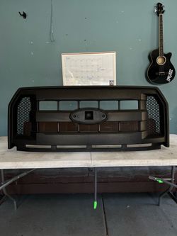 Ford F-150 Grill (15-17)