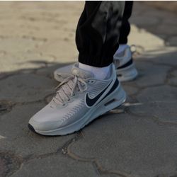 Nike Air Max Nuaxis 'Light Smoke Grey Obsidian' FD4329-003 Men’s size 9