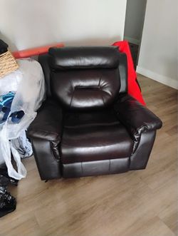 Recliner chair
