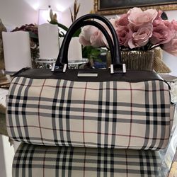 AUTHENTIC Burberry Boston Bag